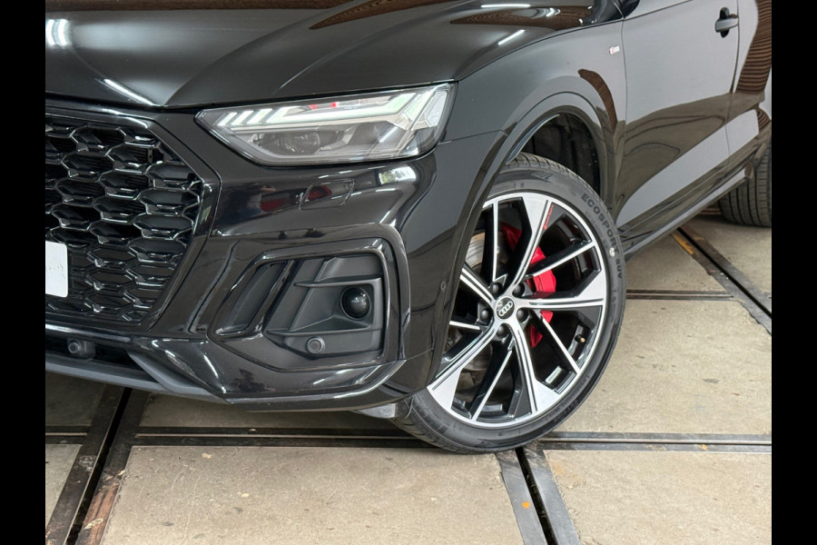 Audi Q5 Sportback 55 TFSI e S-line Competition | Black Edition | Luchtvering | Matrix LED | 21 Inch | Virtual Cockpit | 360°