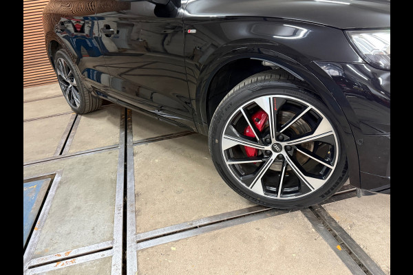 Audi Q5 Sportback 55 TFSI e S-line Competition | Black Edition | Luchtvering | Matrix LED | 21 Inch | Virtual Cockpit | 360°