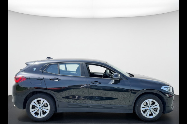 BMW X2 xDrive25e 220PK HIGH EXECUTIVE HEAD-UP/CAMERA/ELEKTR.KLEP