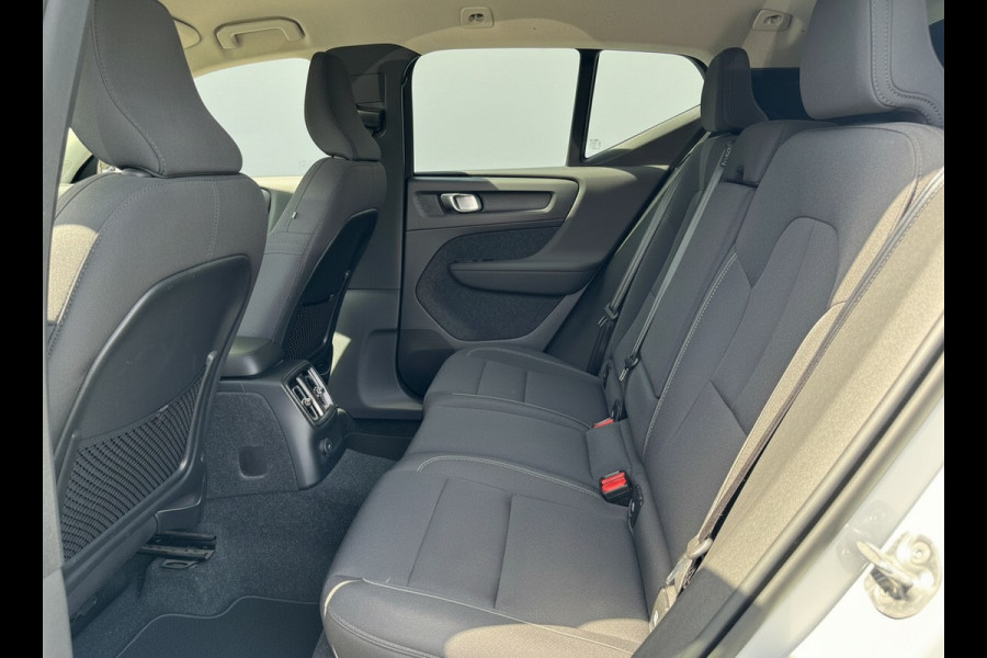 Volvo XC40 1.5 T4 PHEV 211PK AUT. RECHARGE INSCRIPTION TREKHAAK/NAVI/CAMERA/CARPLAY