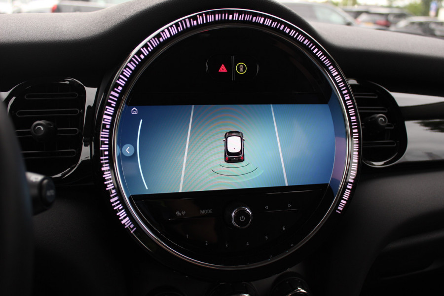 MINI Mini Electric Camden Edition 33 kWh / SoH 95,2% / CarPlay / Half Leder / Parkeerhulp achter / 16'' / Stoelverwarming / DAB / Cruise Control