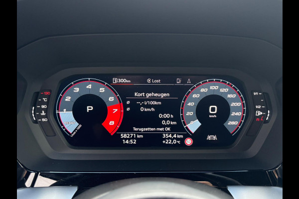Audi A3 Sportback 30 TFSI S-Line edition | Apple Carplay | Lane Assist | | LED | Navi | Cruise