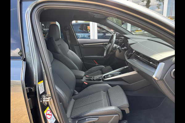 Audi A3 Sportback 30 TFSI S-Line edition | Apple Carplay | Lane Assist | | LED | Navi | Cruise
