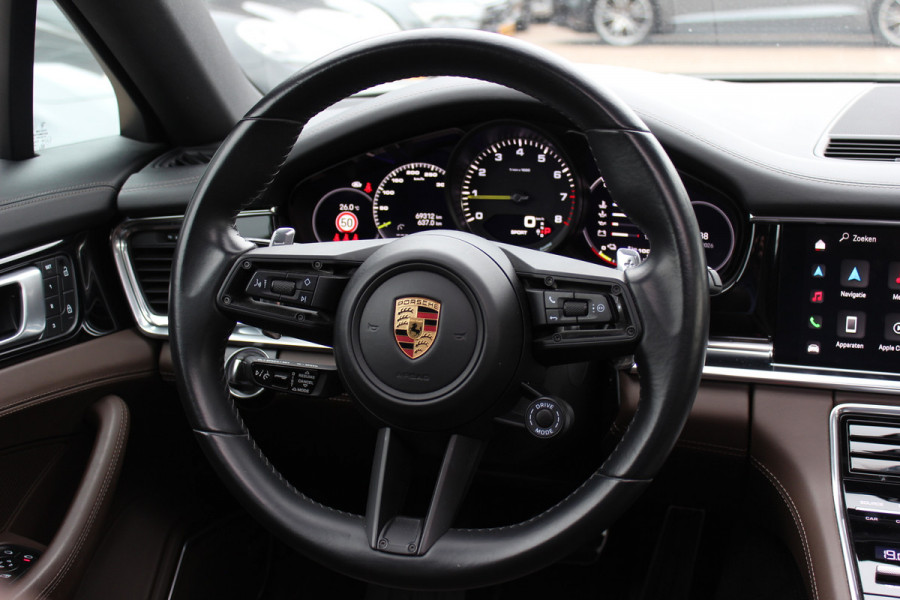 Porsche Panamera Sport Turismo 2.9 4 E-Hybrid / Panoramadak / 360Camera / Head-up / Softclose / Sportdesign+Chrono / 21'' / Sportuitlaat / Bose / Keyless / Stoelverwarming 4x / Stoelventilatie / Stuurverwarming / Dodehoek / DAB / ACC
