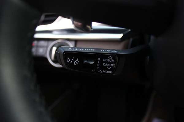 Porsche Panamera Sport Turismo 2.9 4 E-Hybrid / Panoramadak / 360Camera / Head-up / Softclose / Sportdesign+Chrono / 21'' / Sportuitlaat / Bose / Keyless / Stoelverwarming 4x / Stoelventilatie / Stuurverwarming / Dodehoek / DAB / ACC