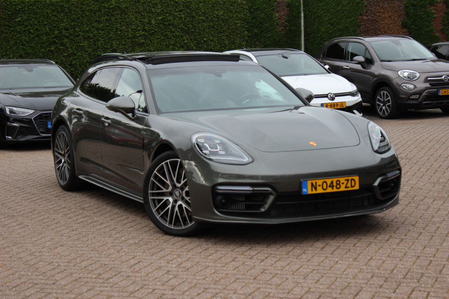 Porsche Panamera Sport Turismo 2.9 4 E-Hybrid / Panoramadak / 360Camera / Head-up / Softclose / Sportdesign+Chrono / 21'' / Sportuitlaat / Bose / Keyless / Stoelverwarming 4x / Stoelventilatie / Stuurverwarming / Dodehoek / DAB / ACC