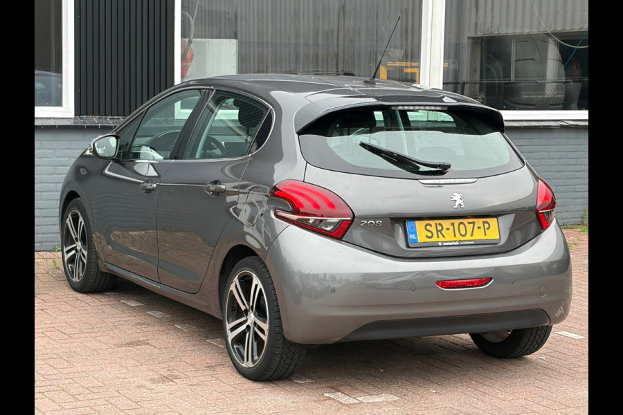 Peugeot 208 1.2 PureTech Blue Lease Executive / Navi / Cruise / Airco