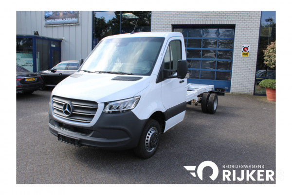 Mercedes-Benz Sprinter 517 CDI Pro L3 Chassis 3500 kg Trekgewicht, LED, Smartphone integratie, Etc.