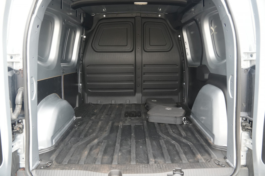Mercedes-Benz eCitan 112 Base L1 45 kWh 122pk - Cruise - Stoelverwarming - Camera - PDC - Auto Clima - Rijklaar