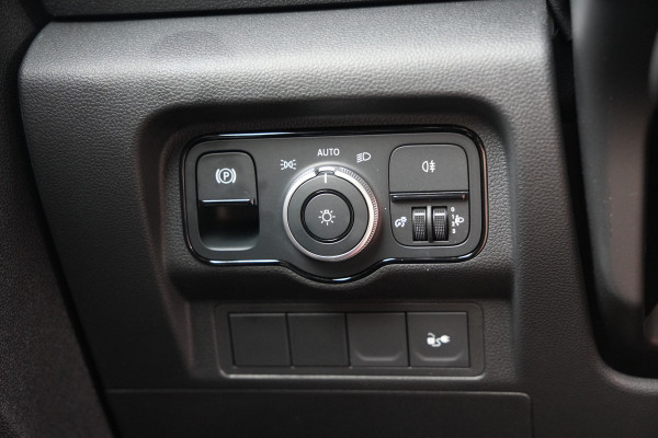 Mercedes-Benz eCitan 112 Base L1 45 kWh 122pk - Cruise - Stoelverwarming - Camera - PDC - Auto Clima - Rijklaar