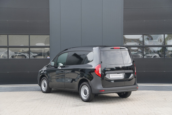 Mercedes-Benz eCitan 112 Base L1 45 kWh 122pk - Cruise - Stoelverwarming - Camera - PDC - Auto Clima - Rijklaar
