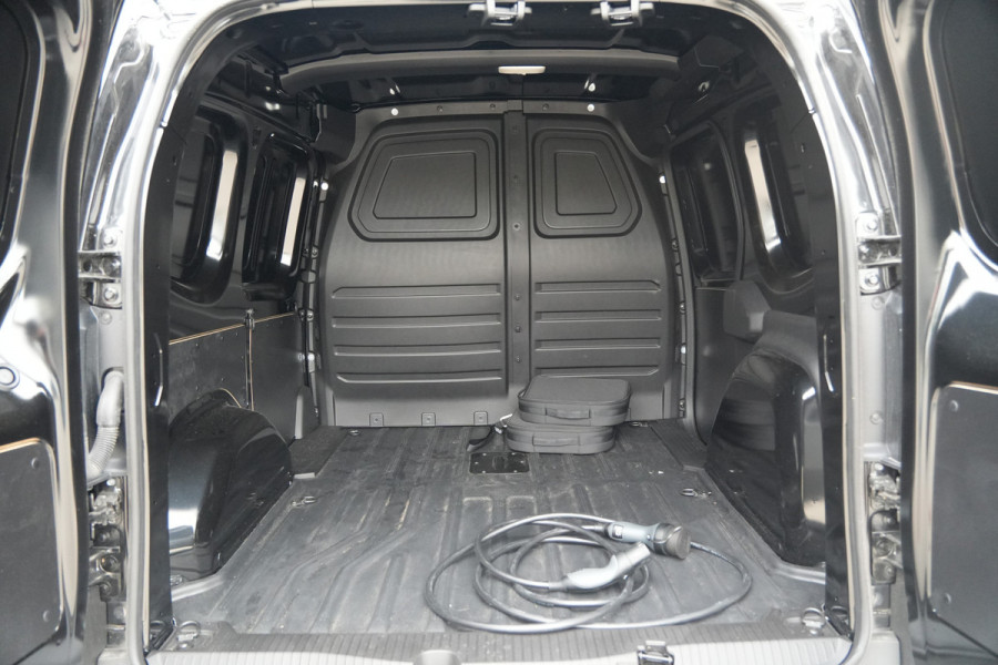 Mercedes-Benz eCitan 112 Base L1 45 kWh 122pk - Cruise - Stoelverwarming - Camera - PDC - Auto Clima - Rijklaar