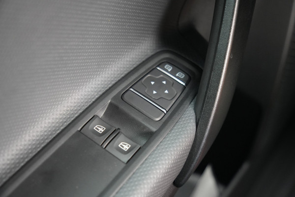 Mercedes-Benz eCitan 112 Base L1 45 kWh 122pk - Cruise - Stoelverwarming - Camera - PDC - Auto Clima - Rijklaar