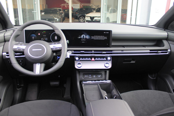 Hyundai Tucson 1.6 T-GDI PHEV 252PK 20TH ANNIVERSARY+SKY *NIEUW* | PANORAMISCH SCHUIF/KANTELDAK | STUUR / STOELVERWARMING | FULL LED KOPLAMPEN | HALF ALCANTARA / LEDER 20TH ANNIVERSARY DESIGN MET GROENE STIKSELS | NAVIGATIE | ADAPTIVE CRUISE CONTROL | DRAADLOOS APPLE CARPLAY / ANDROID AUTO | DRAADLOOS TELEFOONLADER | ELEKTRISCH BEDIENBARE ACHTERKLEP | DODEHOEK DETECTIE | 3 FASE CLIMATE CONTROL | KRELL PREMIUM AUDIO | 19"INCH 20TH ANNIVERSARY VELGEN | ZONWERING IN ACHTER PORTIEREN | PINE GREEN MATTE METALLIC LAK | DEURLIJSTEN MET LUXE AFWERKING | DAKRAILS ZWART |