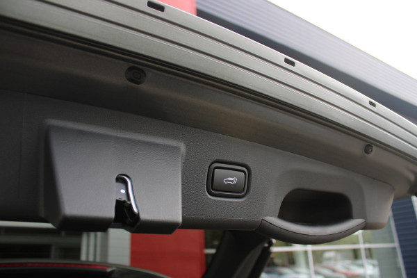 Hyundai Tucson 1.6 T-GDI PHEV 252PK 20TH ANNIVERSARY+SKY *NIEUW* | PANORAMISCH SCHUIF/KANTELDAK | STUUR / STOELVERWARMING | FULL LED KOPLAMPEN | HALF ALCANTARA / LEDER 20TH ANNIVERSARY DESIGN MET GROENE STIKSELS | NAVIGATIE | ADAPTIVE CRUISE CONTROL | DRAADLOOS APPLE CARPLAY / ANDROID AUTO | DRAADLOOS TELEFOONLADER | ELEKTRISCH BEDIENBARE ACHTERKLEP | DODEHOEK DETECTIE | 3 FASE CLIMATE CONTROL | KRELL PREMIUM AUDIO | 19"INCH 20TH ANNIVERSARY VELGEN | ZONWERING IN ACHTER PORTIEREN | PINE GREEN MATTE METALLIC LAK | DEURLIJSTEN MET LUXE AFWERKING | DAKRAILS ZWART |