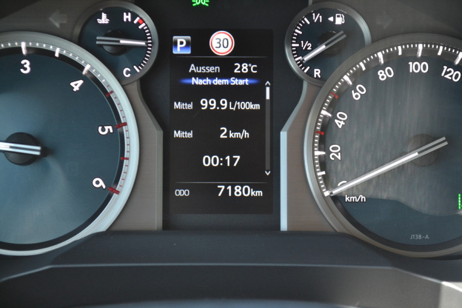 Toyota Land Cruiser 2.8 D-4D Professional 5p. 7100KM!!!!!!