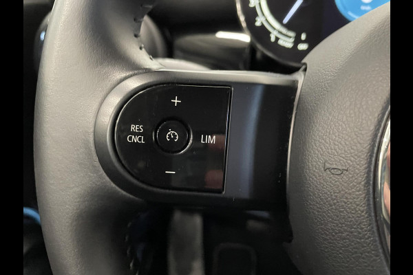 MINI Cooper 1.5 Business Edition 3-D LED Navi 8.8 inch Cruise DAB+ Airco Zwart Dak