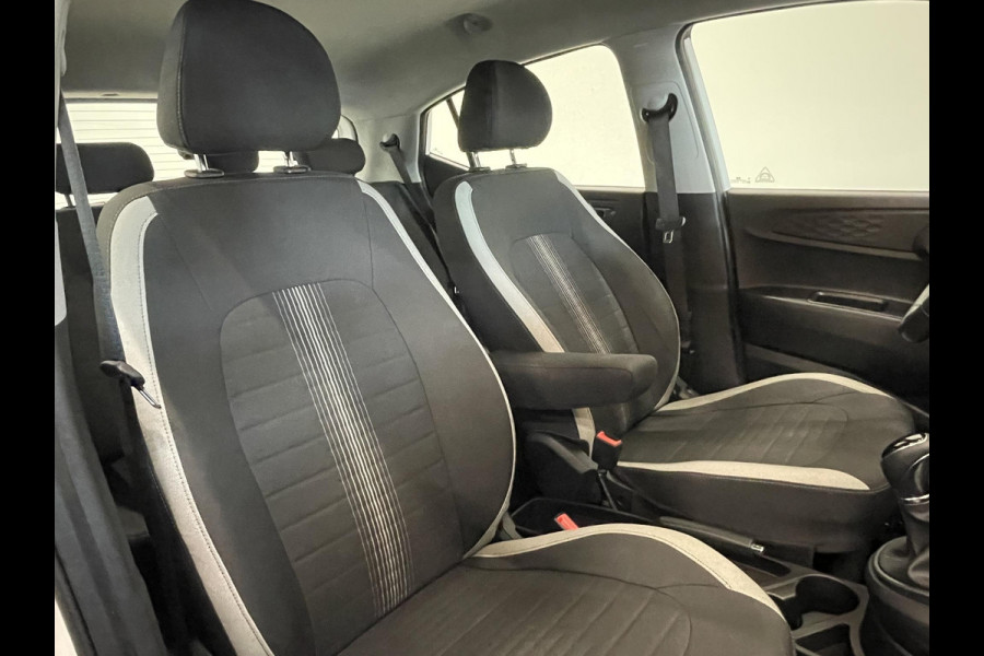 Hyundai i10 1.0 Automaat Comfort Smart 5-zits Airco Apple Carplay/Android Auto Navigatie Cruise Control