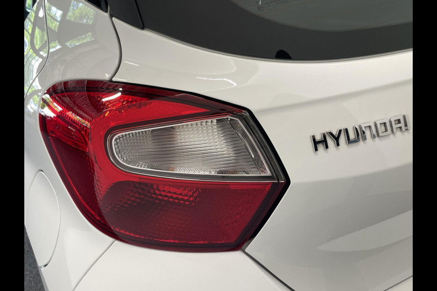 Hyundai i10 1.0 Automaat Comfort Smart 5-zits Airco Apple Carplay/Android Auto Navigatie Cruise Control