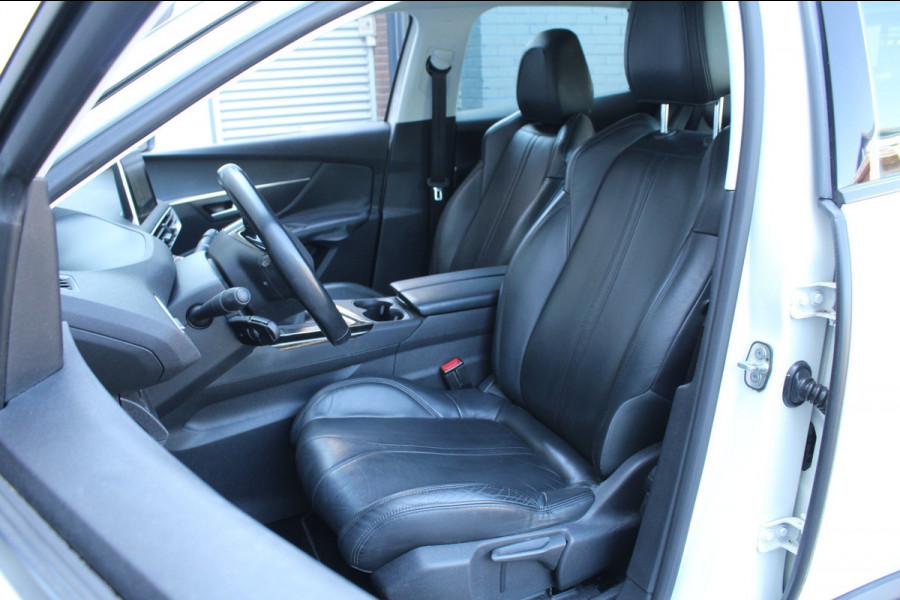 Peugeot 3008 1.2 PureTech 131pk Executive NL-Auto NAP