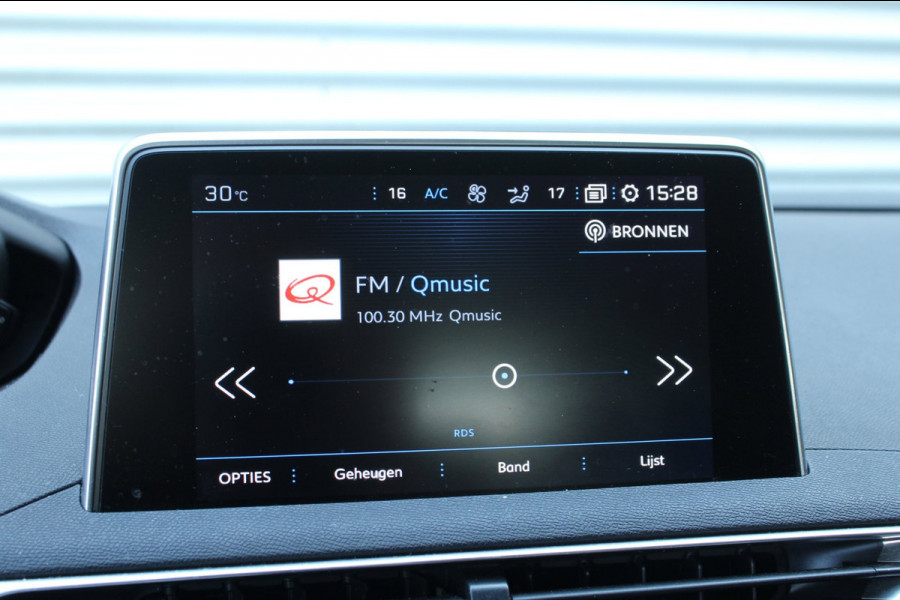 Peugeot 3008 1.2 PureTech 131pk Executive NL-Auto NAP