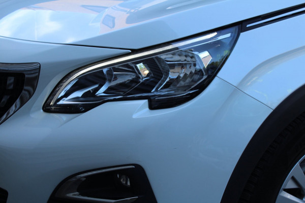 Peugeot 3008 1.2 PureTech 131pk Executive NL-Auto NAP