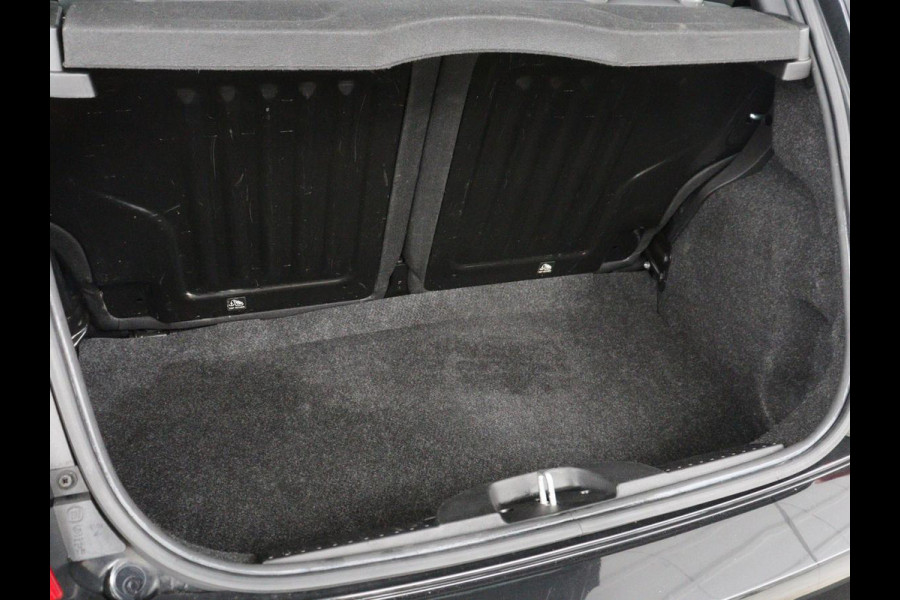 Fiat 500 0.9 TwinAir Turbo Sport Navigatie | Cruise control | DAB radio | Bluetooth | Half leder bekleding | Uconnect | Airco