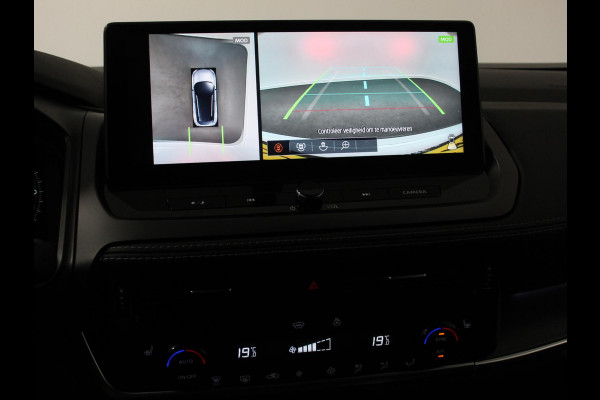 Nissan QASHQAI 1.3 MHEV Automaat N-Connecta Navigatie Climate Control Sfeerverlichting Camera 360 Led Dab Verwarmde voorstoelen Adaptieve Cruise Control Digitale Cockpit Lichtmetalen Velgen