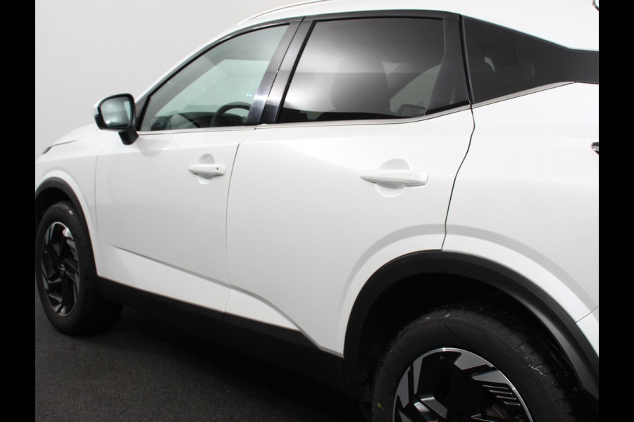 Nissan QASHQAI 1.3 MHEV Automaat N-Connecta Navigatie Climate Control Sfeerverlichting Camera 360 Led Dab Verwarmde voorstoelen Adaptieve Cruise Control Digitale Cockpit Lichtmetalen Velgen