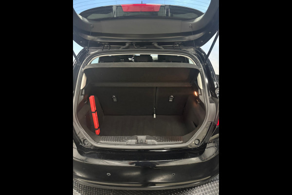 Ford Fiesta 1.1 Airco | Cruise | Navi | Lichtmetalen velgen