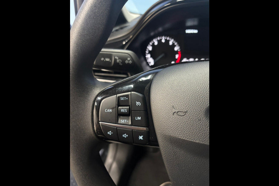 Ford Fiesta 1.1 Airco | Cruise | Navi | Lichtmetalen velgen