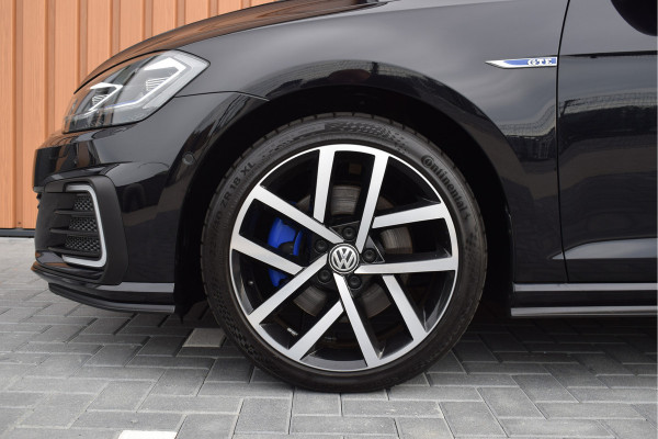 Volkswagen Golf GTE 1.4 TSI DSG | Leer | Pano | Keyless | ACC | 18"