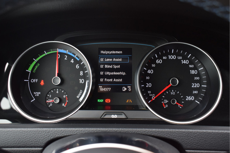 Volkswagen Golf GTE 1.4 TSI DSG | Leer | Pano | Keyless | ACC | 18"