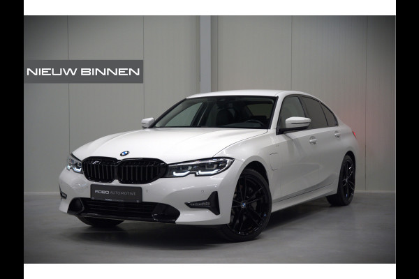 BMW 3-serie 330e eDrive Edition High Executive | Stoelverwarming | Navigatie | Apple Carplay | Parkeersensoren | Keyless | Cruise Control | LED | Leer | Trekhaak | Climate Control |