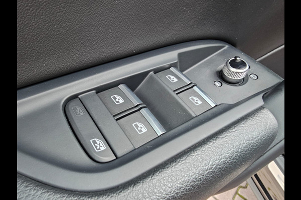 Audi Q5 Sportback 50 TFSI e S edition | LED | Elek. trekhaak | ACC| Stoelverwarming | Navi | App-connect | Keyless | Elek. achterklep |