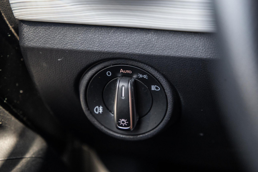 Seat Mii Electric electric Plus STOEL VERWARMING / AIRCO / CRUISE CONTROLE / ZWART / AUTOMAAT