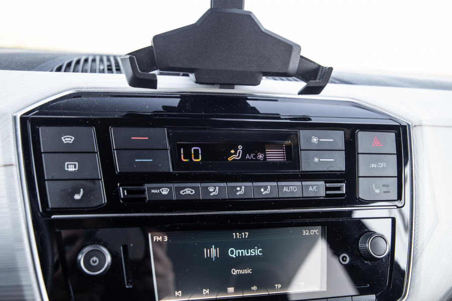 Seat Mii Electric electric Plus STOEL VERWARMING / AIRCO / CRUISE CONTROLE / ZWART / AUTOMAAT