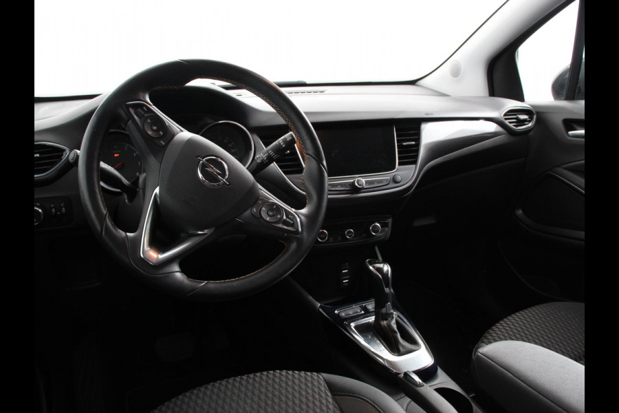 Opel Crossland X 1.2 Turbo Innovation Climate control Cruise control Lichtmetalen velgen Navigatie Apple Carplay/ Android Auto Parkeersensoren Camera Trekhaak Stoelverwarming