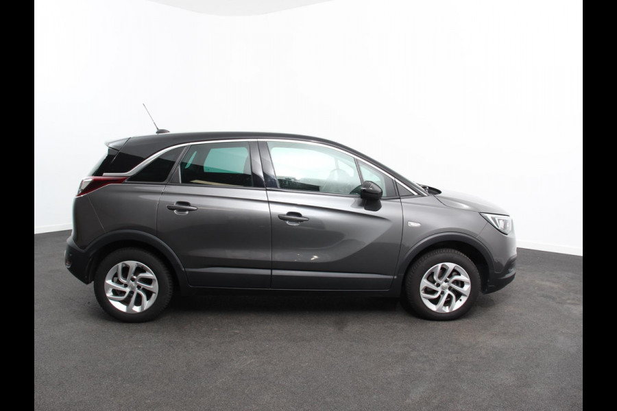 Opel Crossland X 1.2 Turbo Innovation Climate control Cruise control Lichtmetalen velgen Navigatie Apple Carplay/ Android Auto Parkeersensoren Camera Trekhaak Stoelverwarming
