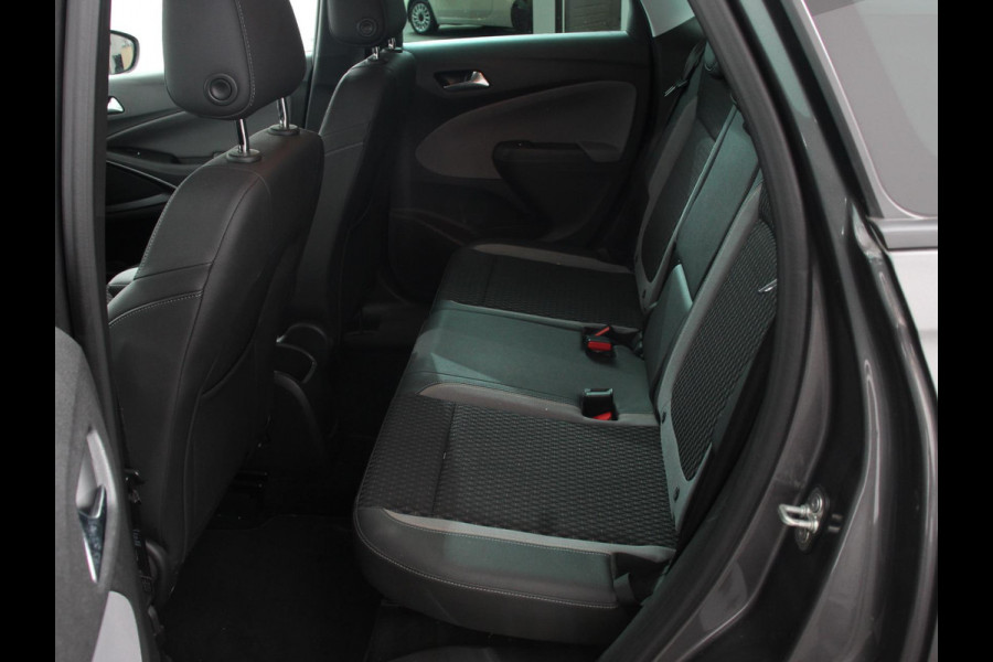 Opel Crossland X 1.2 Turbo Innovation Climate control Cruise control Lichtmetalen velgen Navigatie Apple Carplay/ Android Auto Parkeersensoren Camera Trekhaak Stoelverwarming