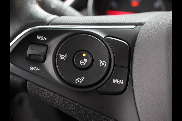 Opel Crossland X 1.2 Turbo Innovation Climate control Cruise control Lichtmetalen velgen Navigatie Apple Carplay/ Android Auto Parkeersensoren Camera Trekhaak Stoelverwarming