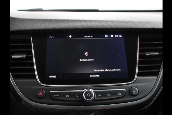 Opel Crossland X 1.2 Turbo Innovation Climate control Cruise control Lichtmetalen velgen Navigatie Apple Carplay/ Android Auto Parkeersensoren Camera Trekhaak Stoelverwarming