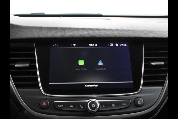Opel Crossland X 1.2 Turbo Innovation Climate control Cruise control Lichtmetalen velgen Navigatie Apple Carplay/ Android Auto Parkeersensoren Camera Trekhaak Stoelverwarming