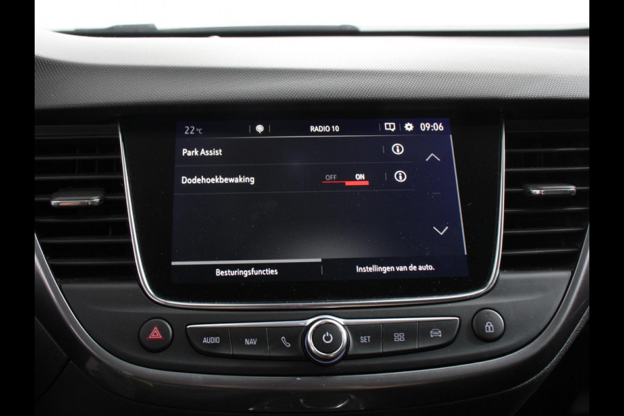 Opel Crossland X 1.2 Turbo Innovation Climate control Cruise control Lichtmetalen velgen Navigatie Apple Carplay/ Android Auto Parkeersensoren Camera Trekhaak Stoelverwarming