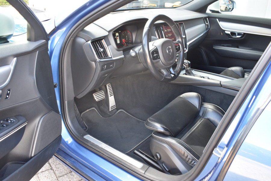 Volvo S90 D3 150PK Automaat R-Design | BLIS | Adapt. Cruise. | Stoelverwarm. | PDC V+A | 19''