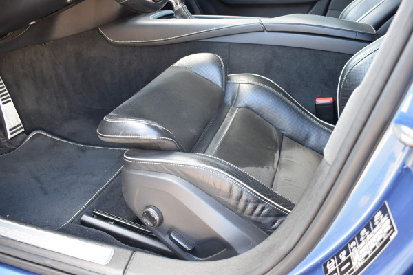 Volvo S90 D3 150PK Automaat R-Design | BLIS | Adapt. Cruise. | Stoelverwarm. | PDC V+A | 19''