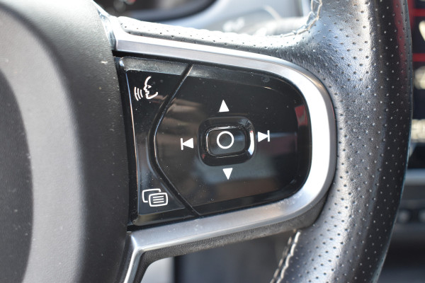 Volvo S90 D3 150PK Automaat R-Design | BLIS | Adapt. Cruise. | Stoelverwarm. | PDC V+A | 19''