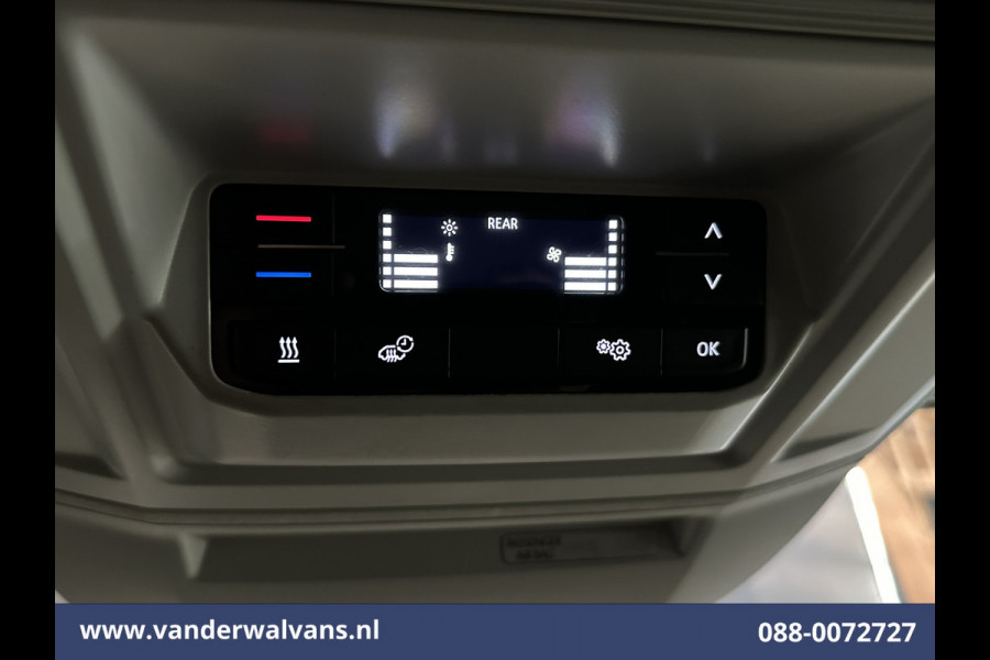 Volkswagen Crafter 2.0 TDI 141pk L3H3 L2H2 Euro6 Airco | Navigatie | Apple Carplay | Chauffeursstoel Android Auto, Standkachel, Parkeersensoren, 3000kg trekvermogen