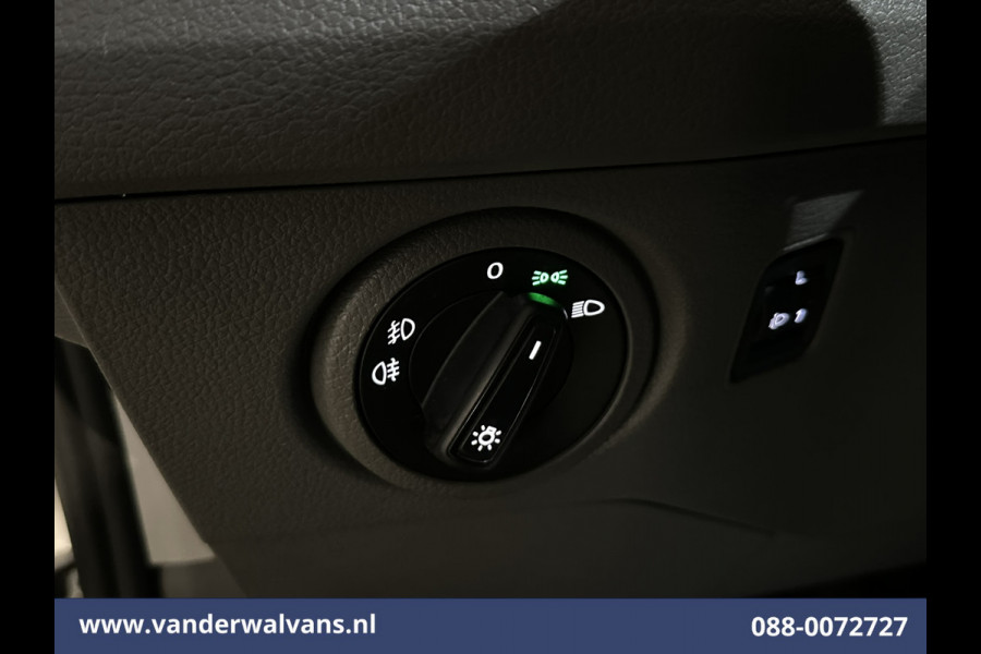 Volkswagen Crafter 2.0 TDI 141pk L3H3 L2H2 Euro6 Airco | Navigatie | Apple Carplay | Chauffeursstoel Android Auto, Standkachel, Parkeersensoren, 3000kg trekvermogen
