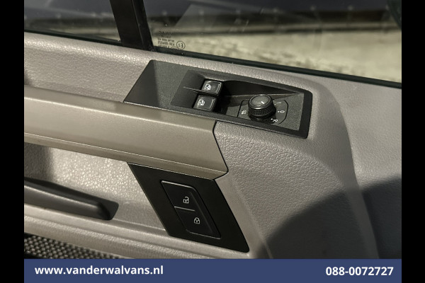 Volkswagen Crafter 2.0 TDI 141pk L3H3 L2H2 Euro6 Airco | Navigatie | Apple Carplay | Chauffeursstoel Android Auto, Standkachel, Parkeersensoren, 3000kg trekvermogen